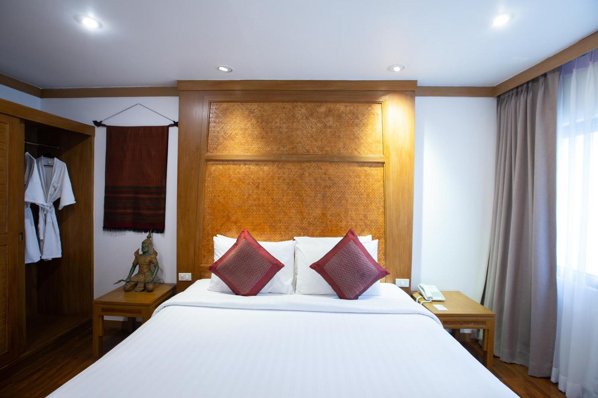 The Tarntawan Hotel Surawong Bangkok Rom bilde