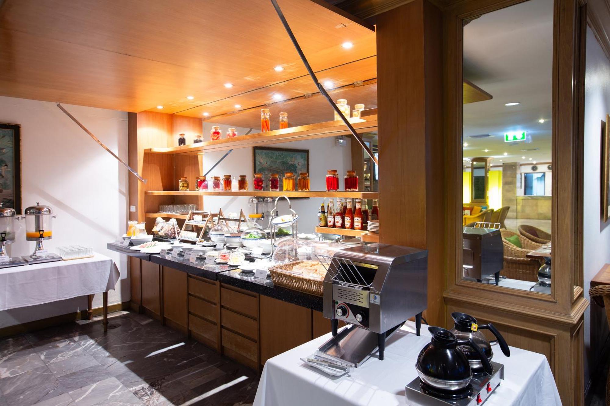 The Tarntawan Hotel Surawong Bangkok Eksteriør bilde